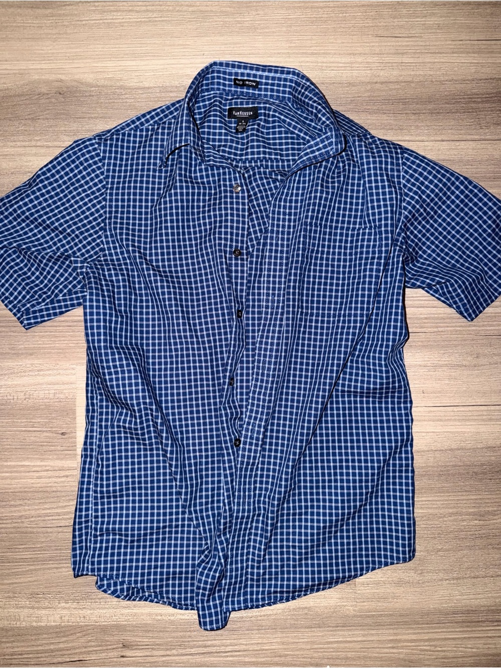 Van Heusen Blue Checked Short-Sleeve Button-Down Shirt